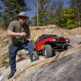 Axial 1/10 Axial SCX10 III 1987 Toyota SR5 - Red